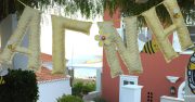 υφασματινα γραμματα με θεμα μελισσουλα